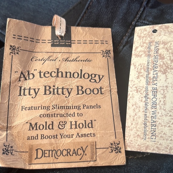 #244 ☑️ Democracy Ab Solutions Itty Bitty Boot Indigo Denim Jeans - Picture 12 of 16